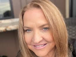 Jessica Calix's Instagram, Twitter & Facebook