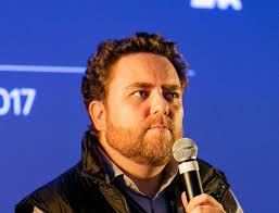 O casal Unibanco se separou e cada um virou influencer