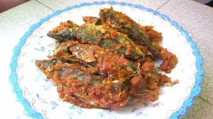 Rebus ikan kembung hingga lembut. Resepi Ikan Kembung Masak Berlado Pedas Chef Home