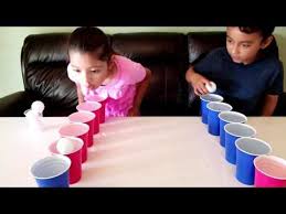 Se trata, así, de actividades de corte lúdico, sin un propósito útil o práctico establecido, pero que ejercita y. Retos Y Juegos Divertidos Para Ninos Para Fiestas Youtube Juegos Divertidos Para Ninas Juegos Divertidos Retos Para Ninos