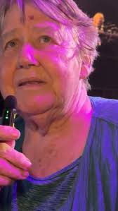 ‘I’m now 82 and that is the best thing i’ver seen in my life’ ,