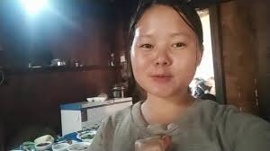 Tshaus hawj nrhiav kev kaj siab