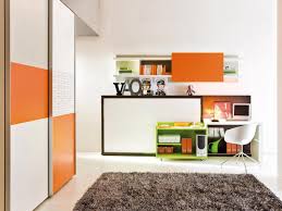 Așadar, mulți dintre noi trebuie să fim multumiti cu ceea ce avem și asta înseamnă, de obicei, să alegem case mici sau apartamente în care să locuim. Smart Interior Design Mobila Inteligenta Amenajari Interioare Poze Idei Inspiratie