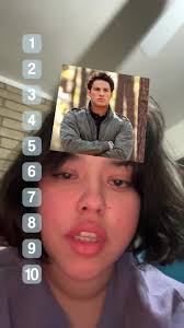 Sara Gamez (@glitterlover22)