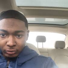 This Season X lobby screen would be nice! Credit: MammaJammmas