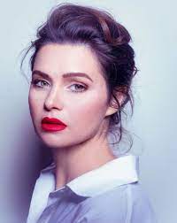 واحتفلت الفنانة يسرا اللوزي الليلة بالعرض وتنتظر يسرا اللوزي انجاب طفلها الثاني في شهر ابريل المقبل، وذلك بعد سنوات من خوضها. Ø´Ø§Ù‡Ø¯ Ø£Ø¬Ù…Ù„ ØµÙˆØ± Ù„Ù€ ÙŠØ³Ø±Ø§ Ø§Ù„Ù„ÙˆØ²Ù‰ Ø¹Ù„Ù‰ Ø¥Ù†Ø³ØªØ¬Ø±Ø§Ù… Ø§Ù„ÙŠÙˆÙ… Ø§Ù„Ø³Ø§Ø¨Ø¹