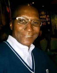 Robert Samms's Instagram, Twitter & Facebook