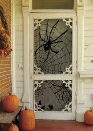 La Terrifiante Decoration Halloween Pour La Porte D Entree Decoration Halloween Halloween Exterieur Deco Halloween