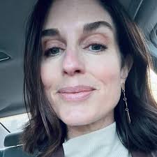 Lindsey Watts Author (@breakingfree_lindseywatts) • Instagram photos and  videos