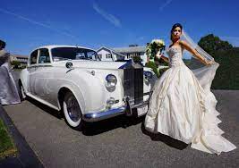 For those without a car, it's the ultimate in convenience.wellington has a. Classic Car Wedding Rental Boston Antique Rolls Royce Car Ma