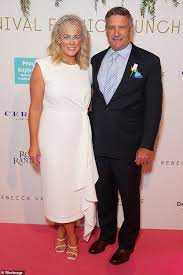 Arymtage took to instagram on thursday night to usher in the new year and finally gave fans more than a glimpse of her wedding day as she and her beau lovingly. Sunrise Host Samantha Armytage Shares First Photo From Her Wedding Day Readsector