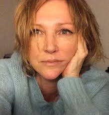 Christine Alderson's Instagram, Twitter & Facebook