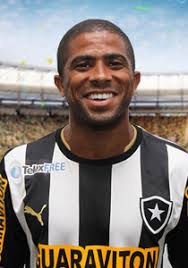 Júnior César :: Photos :: playmakerstats.com