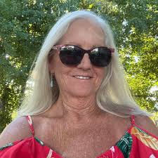 One Andrews Liver Salt boy sent me Facebook friend's request with the photo  of Oga Andrew and I didn't accept it. #Dazzol