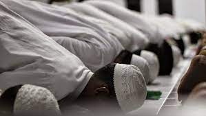 Yg betul ' waasyhadu anna muhammadar rasulullah'. Niat Solat Jumaat Yang Betul Azhan Co