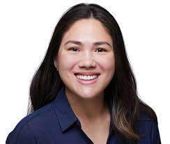 Vanessa Lange's Instagram, Twitter & Facebook