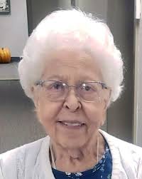 Dorothy Poling's Instagram, Twitter & Facebook