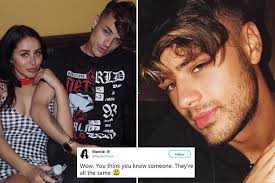 Marnie Simpson shows her nipples before naked speed dating for show