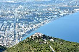 Αξιοθέατο, στην ονομαστική, την αιτιατική και την κλητική του πληθυντικού. Loytraki Idoy O Logos Poy O Dhmos Mhnyse To Pakoe