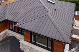 Charcoal Gray Metal Roof Ziplok Charcoal Close Up West Vancouver Metal Roof Houses Metal Roof Colors Roof Design