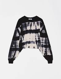 Black And White Tie Dye Shirt Outfit Tie Dye Print Sweatshirt Tie Dye Outfits Tie Dye Shirts Tie Dye Fashion