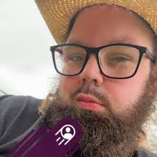 Elizabeth Aispuro's Instagram, Twitter & Facebook