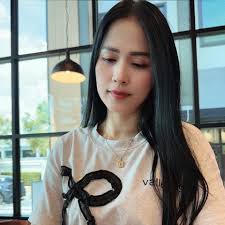 อย่าลืมนะคะ…. วันนี้วันสุดท้าย เมื่อซื้อโดนัท และเครื่องดื่ม ที่ดังกิ้น  โดนัท สามารถขอใบกำกับภาษีแบบเต็มรูปแบบเพื่อนำไปใช้ลดหย่อนภาษีได้สูงสุด  15,000 บาท #ช้อปช่วยชาติ ดังกิ้น โดนัท จัดโปรโมชั่นร้อนแรวงงงง  คุ้มจริงอะไรจริงเมื่อซื้อโดนัท 6 ชิ้น แถมฟรี 6 ...