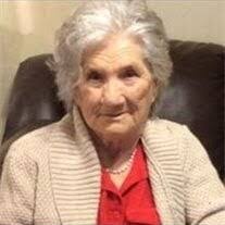 Helen Plaisance's Instagram, Twitter & Facebook