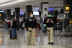 Jan dulles en kees tol afscheid. At Washington Airports And Hotels Anxiety And Tightened Security The New York Times