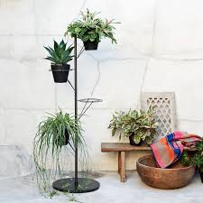 Lock the sides of the outdoor plant stand together, by using several 2×4 slats. 35 Captivating Diy Plant Stand Ideas You Must Try