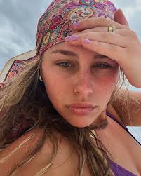 LINDSAY QUICK (@lindsayquickk) • Instagram photos and videos