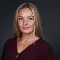 Corey Lingaas's Instagram, Twitter & Facebook