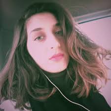 Multi-genre Taiwanese artist Everydaze is known for blending indie pop,  rock and R&B to create his signature style.