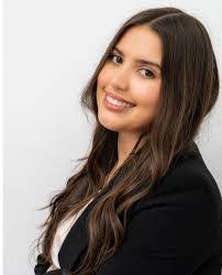 Sandra Dragan's Instagram, Twitter & Facebook