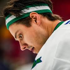 Looking clean in white and green 🟢