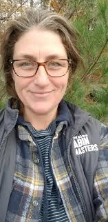 We love Sara! Talk about a great way to celebrate #NationalWomensDay