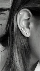 earpiercings triple lobe piecing what else should i get ohrringe piercing piercings piercing ideen
