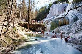 Bagni Di San Filippo Vicino A Castiglione D Orcia In Toscana Italy Vacation Itinerary Italy Travel Italy Vacation