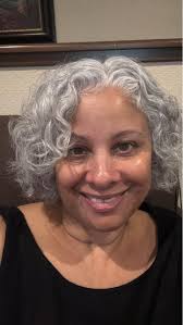 Hello curly hair friends!! I don't always let my hair go curly but when I  do I use this Matrix “a curl can dream” product that my hairdresser  sister-in-law introduced me to