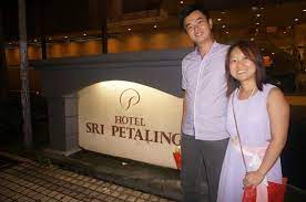 Continue to sri petaling page. How It Looks Like At Night Picture Of Hotel Sri Petaling Kuala Lumpur Tripadvisor