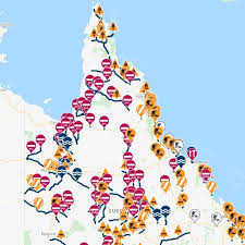 Tropical cyclone imogen has made landfall in north queensland, causing damage to buildings, flooding roads and uprooting trees. Uma Ixhrs1wkxm