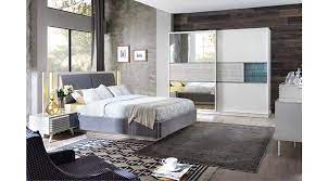 bedroom bed design panosundaki pin