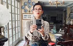Last updated august 14, 2020. Oscar Lawalata Putuskan Jadi Perempuan Bikin Heboh Ini Sosok Sang Pacar Bule