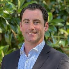 Tim Heim's Instagram, Twitter & Facebook