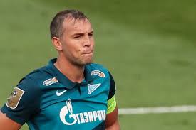 Дзюба вышел на поле в костюме супергероя. Dzyuba Zakryl Akkaunt V Instagrame Predpolozhitelno Iz Za Skandalnogo Video Chempionat
