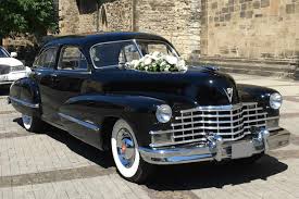 Ein schöner ort für eine hochzeit ist wohl das wichtigste für diesen anlass. Oldtimer Mieten Vechta Hochzeitsautos Fahrt Ins Gluck