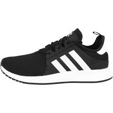 Farblich orientieren sich die fußballschuh neuheiten von adidas aktuell am pastelligen spektrum. Adidas Originals X Plr Unisex Schwarz Weiss Kaufland De