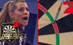Sarah harrison is from texas and breeds german shepherd dogs. Video Sarah Harrison Wins Match On Stage With Lucky Shot Sportvideos Tv