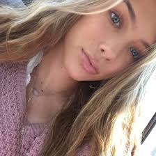 Natalie Holliday's Instagram, Twitter & Facebook