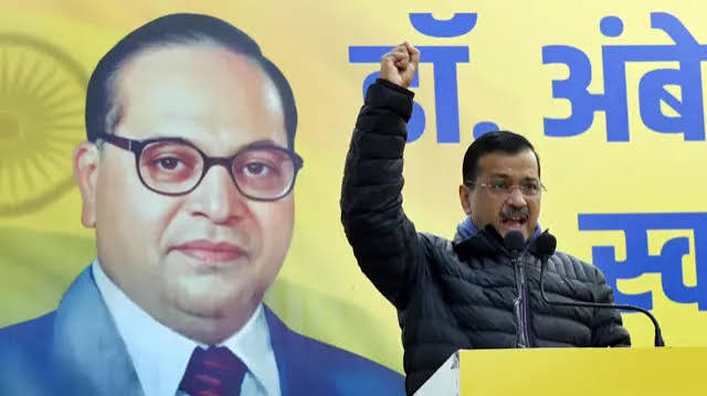 Delhi Election 2025: दिल्ली विधानसभा चुनाव में दलित वोटर AAP, BJP या कांग्रेस में से किसके साथ हैं? - BBC News हिंदी